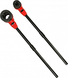 Использование ручного резьбонарезного трубного клуппа Roller Central Set R 3/8"-1/2"-3/4"-1"-1 1/4"-1 1/2"-2" Использование ручного резьбонарезного трубного клуппа Roller Central Set R 3/8"-1/2"-3/4"-1"-1 1/4"-1 1/2"-2"